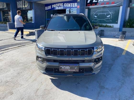 JEEP COMPASS 2.0 HURRICANE 4 TURBO GASOLINA BLACKHAWK AT9 JEEP COMPASS 2.0 HURRICANE 4 TURBO GASOLINA BLACKHAWK AT9